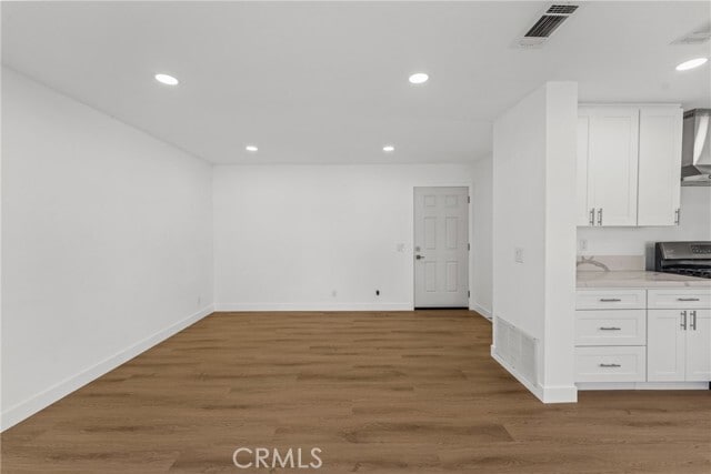 Building Photo - 22042 Tanager St