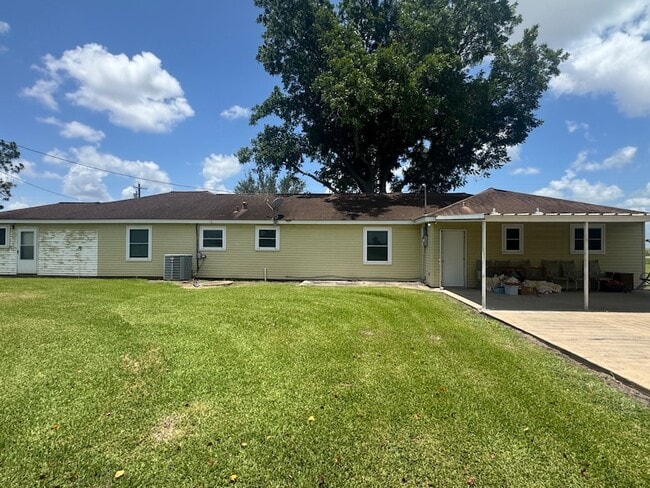 Building Photo - 1331 Co Rd 313