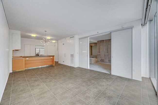 Building Photo - Veer Towers 2310E- City/Strip Views from this Stunning 1Bd/1Ba Residence