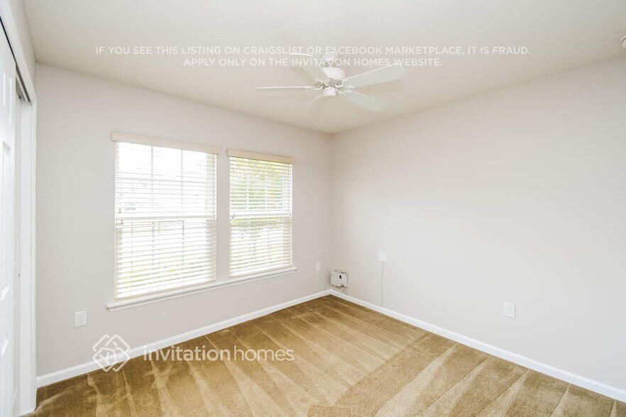 Building Photo - 12439 Acosta Oaks Dr