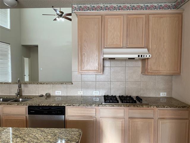 Building Photo - 4420 Jenkins Dr