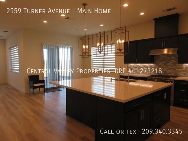 Building Photo - 2959 Turner Ave