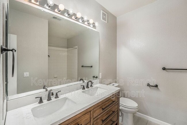 Building Photo - 8496 S Hoyt Way