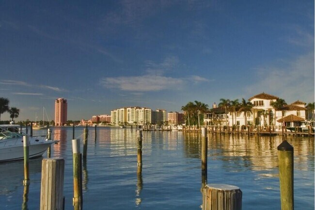 Building Photo - 2871 N Ocean Blvd