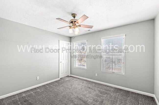 Building Photo - 2313 Trefoil Dr