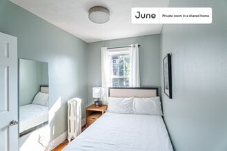 Building Photo - Room in Shared 6 bed/2 bath home