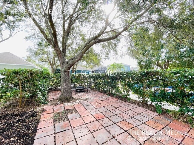 Building Photo - 2901 Wild Tamarind Blvd