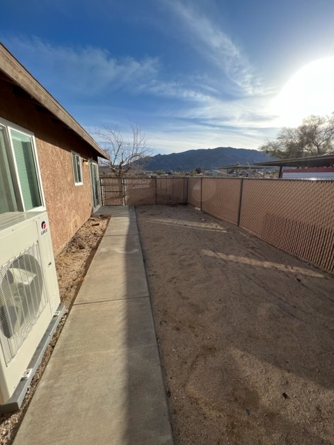 Building Photo - 74052 Pinon Dr