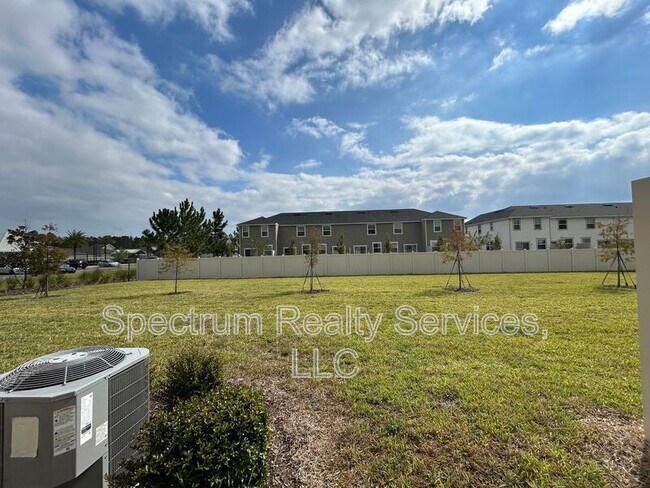 Building Photo - 9798 Fiddleback Ln