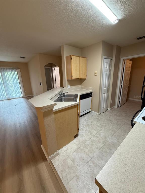 Building Photo - 6548 Swissco Dr