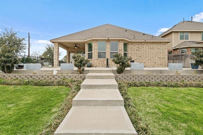 Building Photo - 24335 Kee Cresta Ct