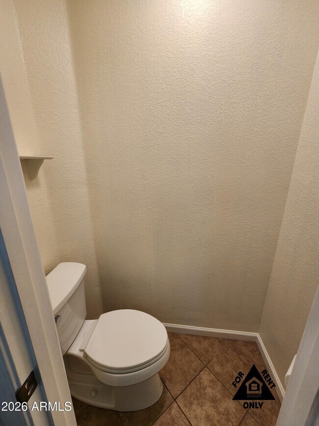 Building Photo - 15548 W Catalina Dr