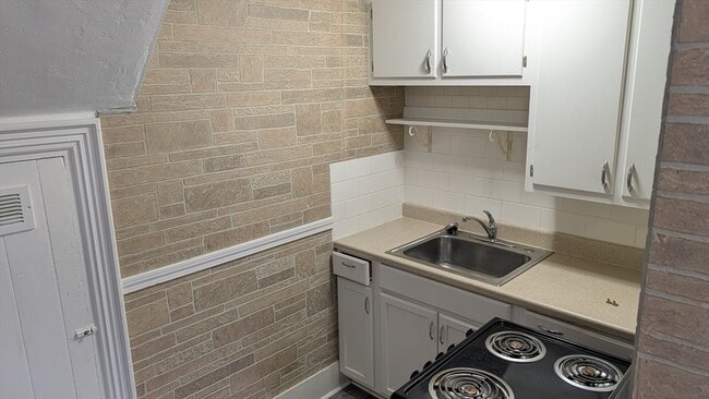 Building Photo - 92 N Franklin St