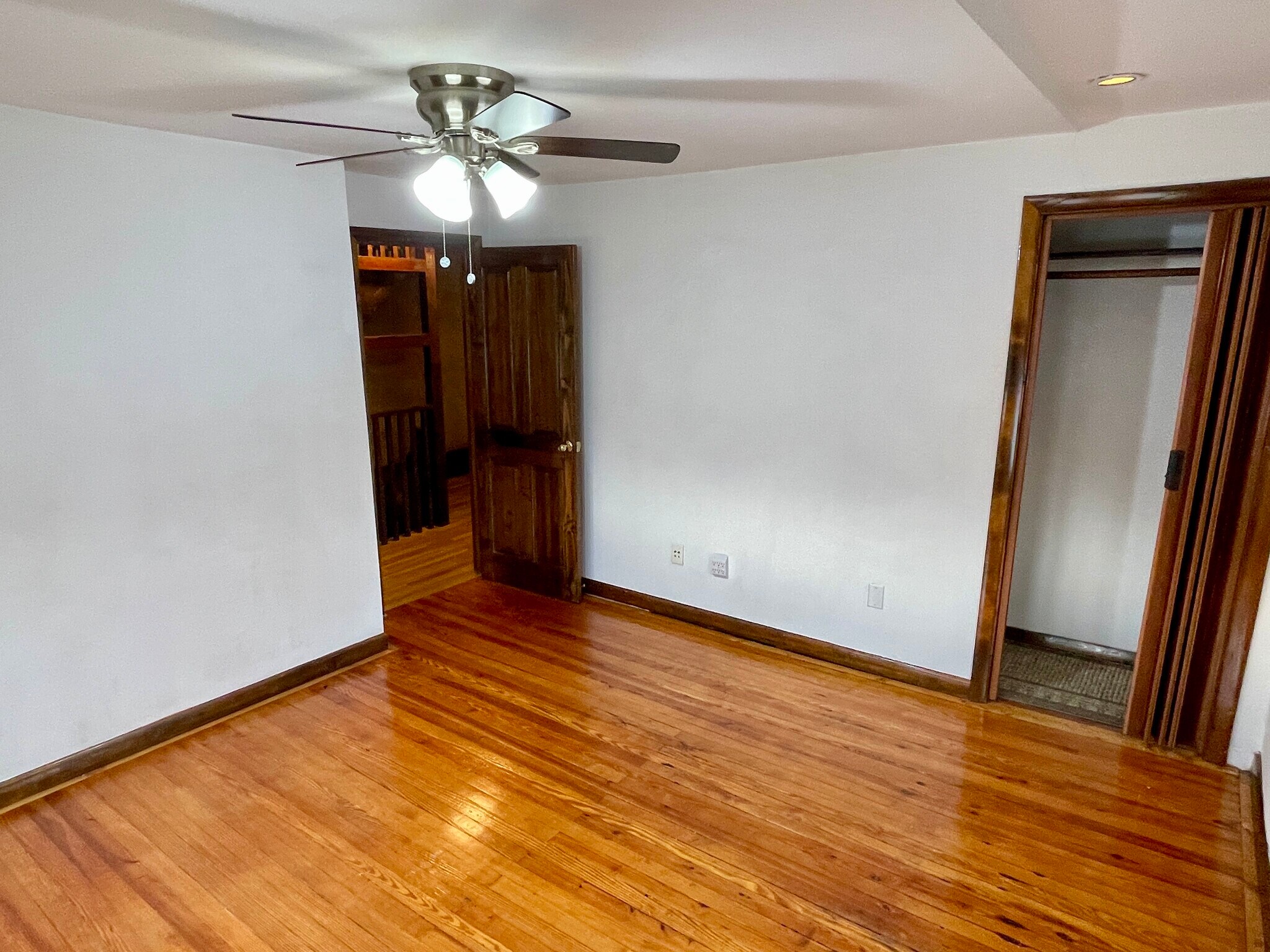 Building Photo - 19 Pitman St