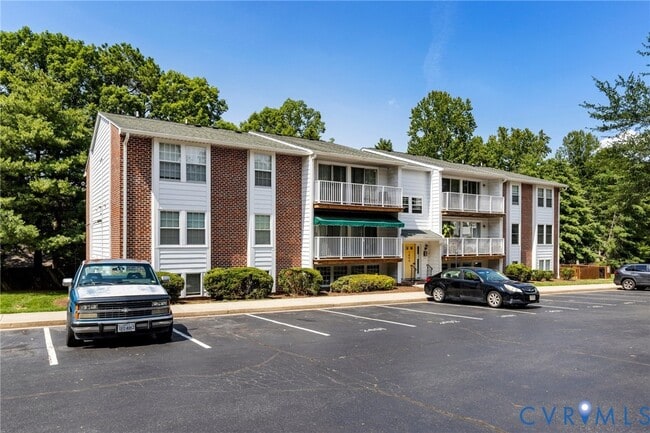 Primary Photo - 7604 Roscommon Ct