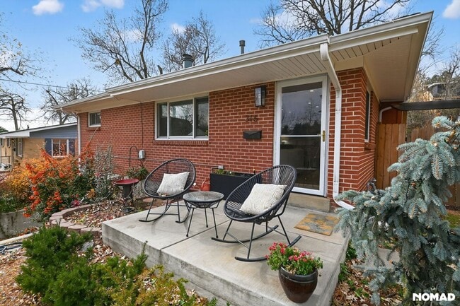 Building Photo - 316 East St