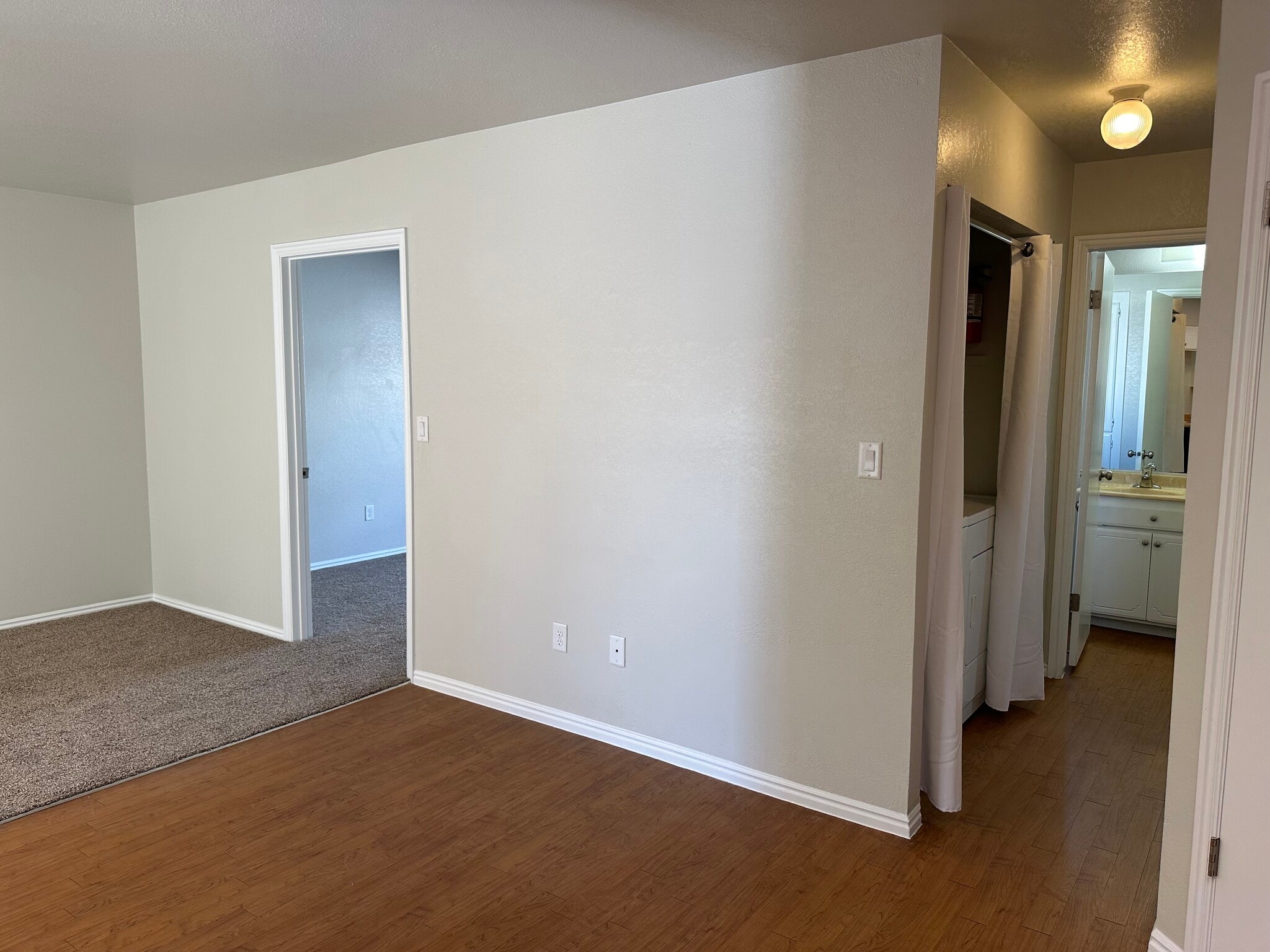 Building Photo - 388 S 100 W