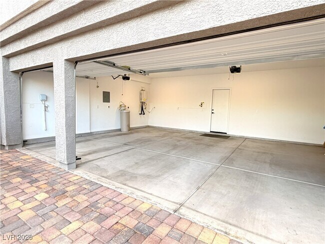 Building Photo - 8415 Iron Heart Ln