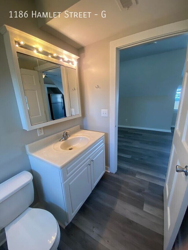 Building Photo - Spacious One Bed in Downtown Columbus