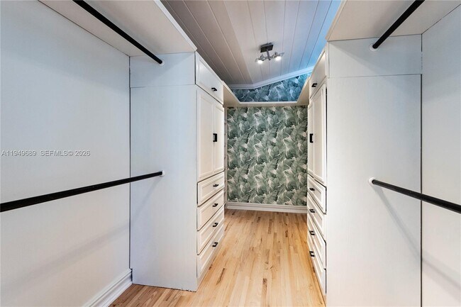 Building Photo - 4404 Alhambra Cir