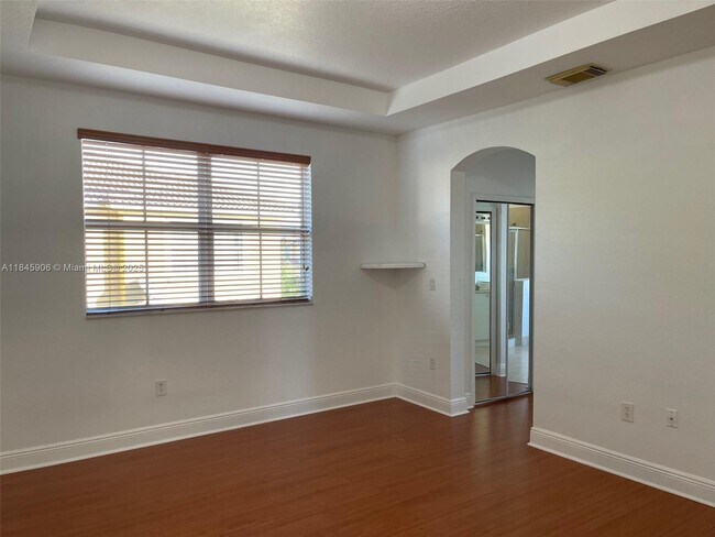 Building Photo - 11413 SW 137th Passage
