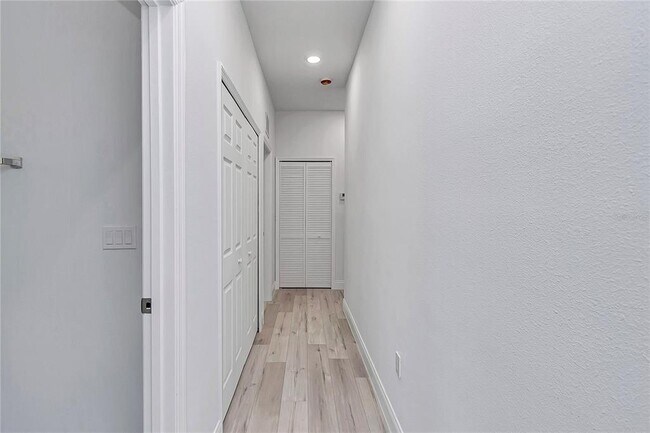 Building Photo - 16276 SW 17th Terr Rd