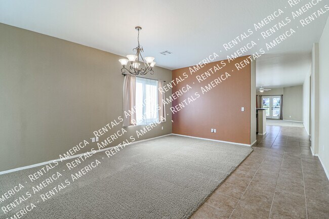 Building Photo - 28683 N Sedona Pl