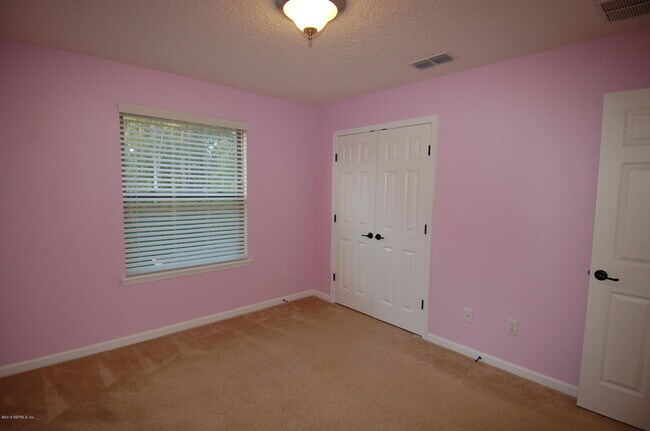 Building Photo - 558 Amber Creek Dr