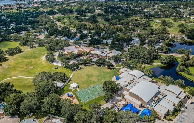 Building Photo - 1502 Cottonwood Terrace
