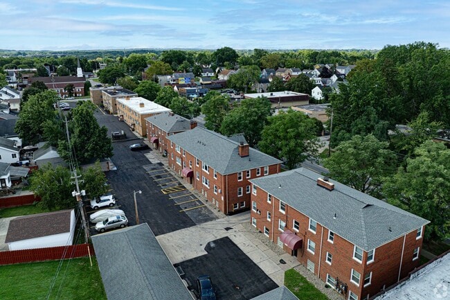Interior Photo - South Hills