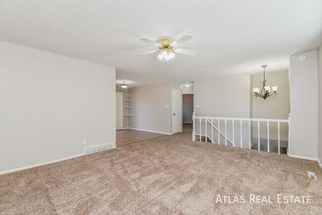 Building Photo - 4830 Ranch Dr