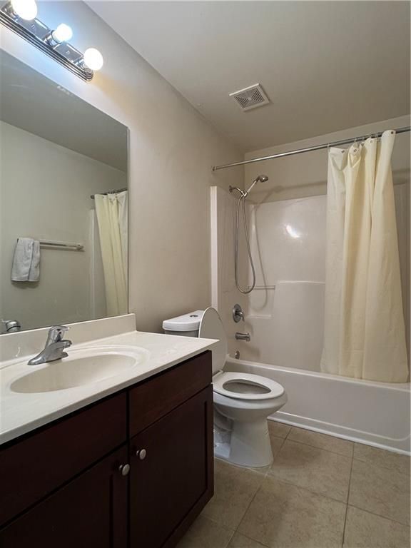 Building Photo - 3058 Cedar Glade Ln NE