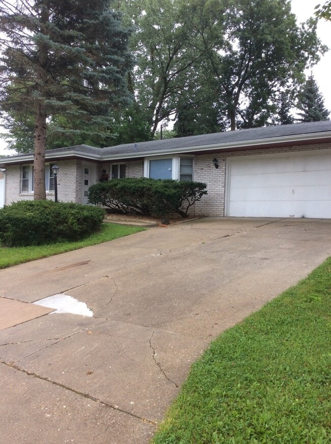 Primary Photo - 4803 Flintridge Ct