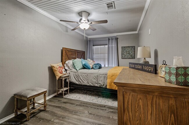 Building Photo - 4548 Chaha Rd