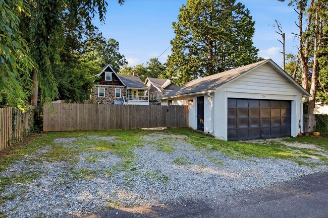 Building Photo - Exceptional West Chester Borough Rental | 4BR, 2BA SFH, Garage & Walkable Location