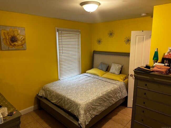 Building Photo - 504 Dixwell Ave