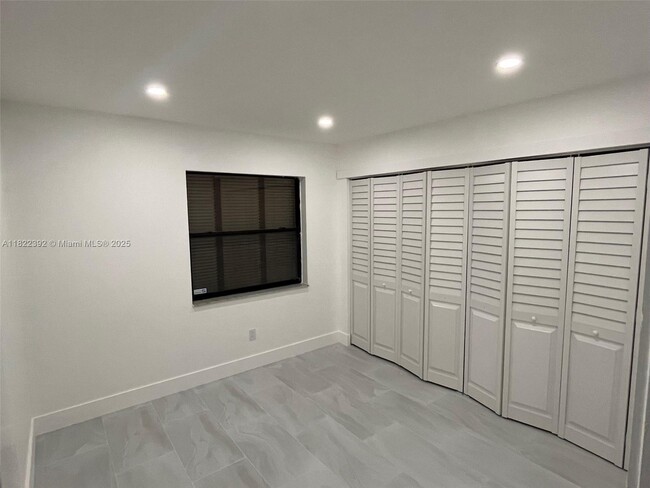 Building Photo - 13350 SW 91st Terrace