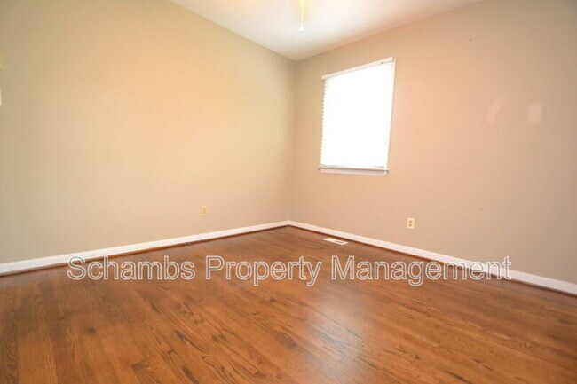 Building Photo - 5131 Lundy Dr