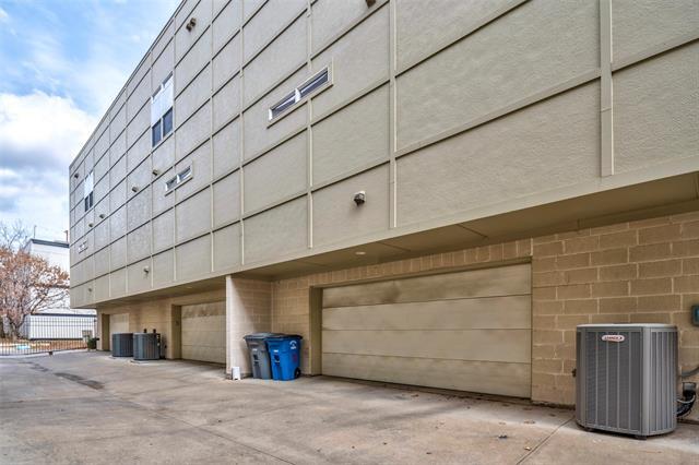 Building Photo - 5618 Lindell Ave