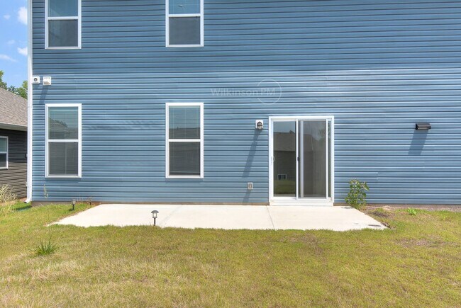 Building Photo - 5 BR/3 BTH Home in Selwyn Landing