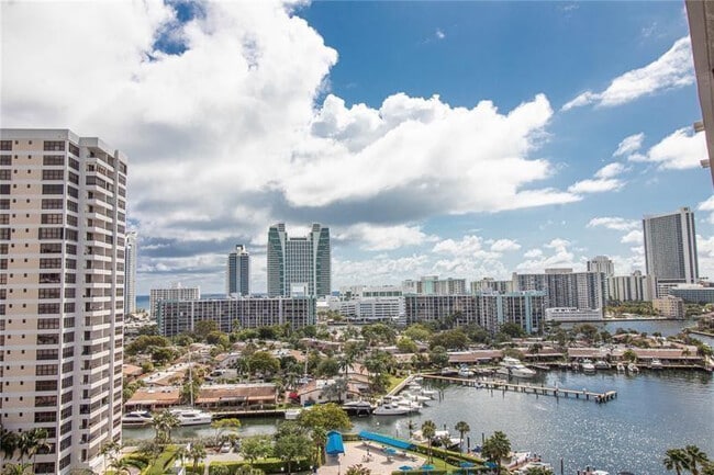 Building Photo - 500 Three Islands Boulevard