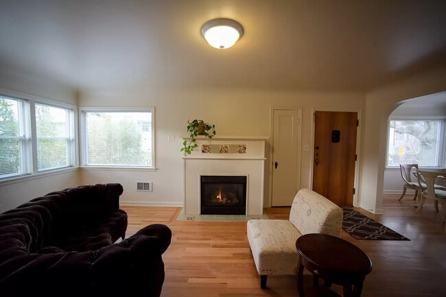 Living room w/ Gas Fireplace - 9202 17th Ave SW