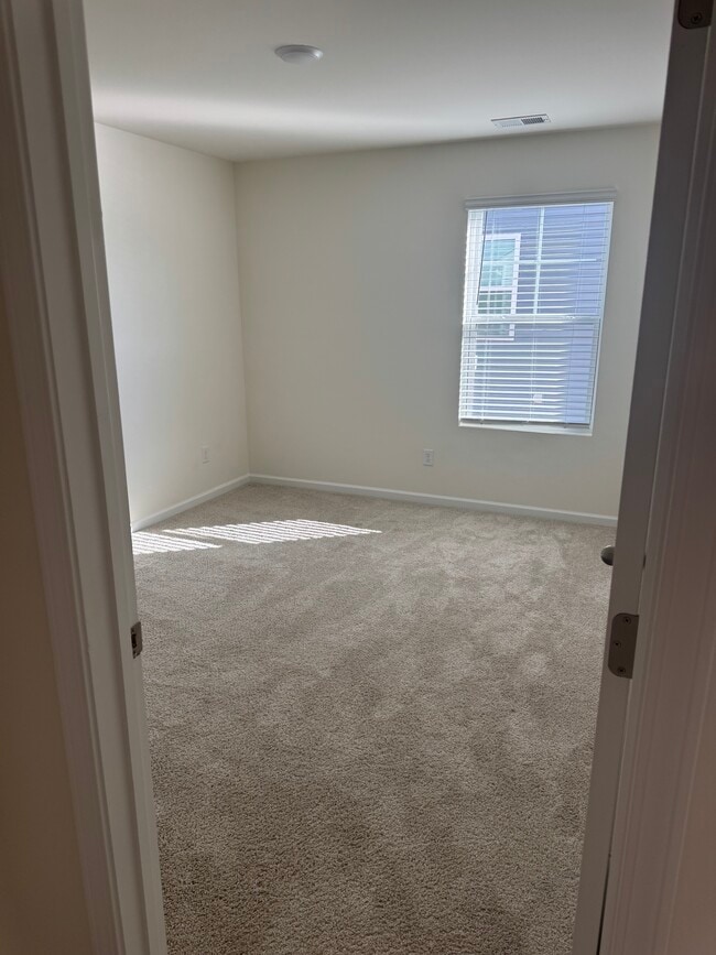 Building Photo - 6019 Willutuck Dr