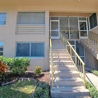Building Photo - 151 Stratford K