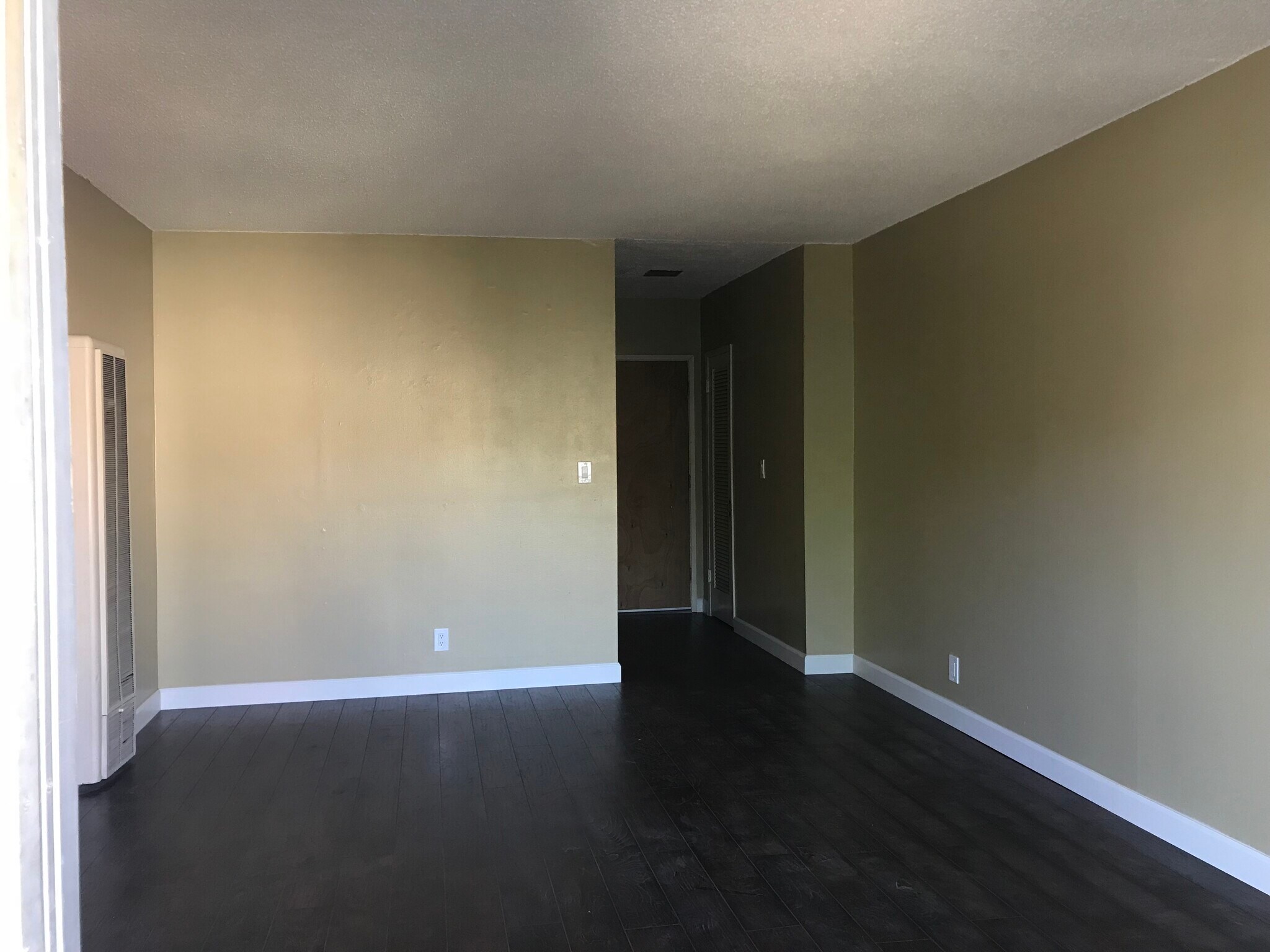 Entrance - 642 Lemar Park Dr