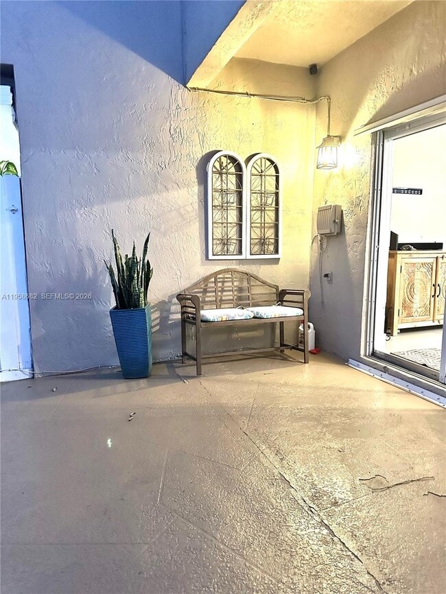 Building Photo - 12907 SW 64th Ln