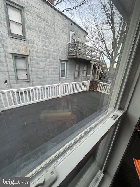 Building Photo - 541 Bridge St