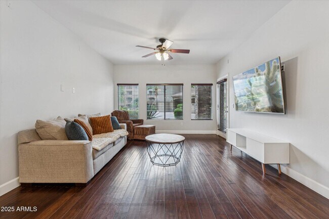 Building Photo - 5350 E Deer Valley Dr