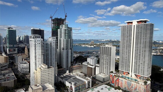 Building Photo - 151 SE 1st St