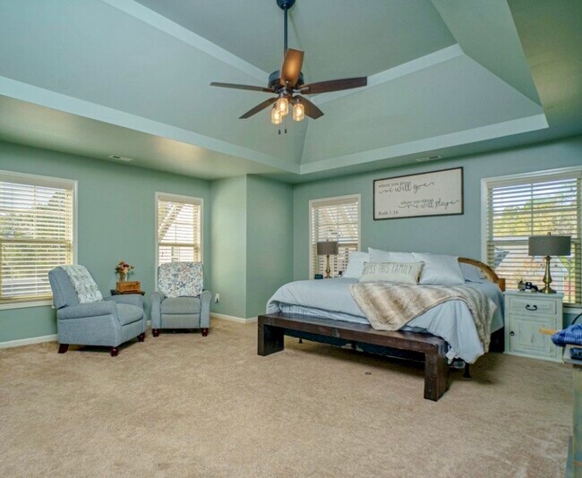 Building Photo - 205 Holmes Point Ct